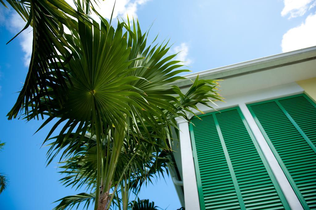 Almond Tree Inn - Adults Only Key West Buitenkant foto
